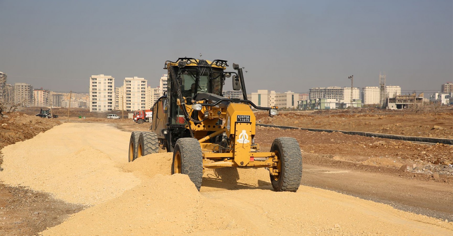 Mehmetçik Mahallesinde yeni yollar açılıyor;