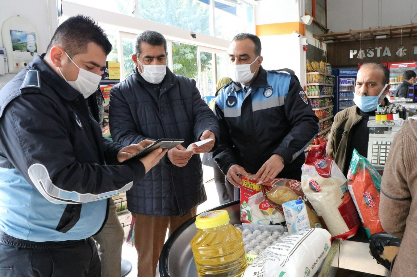 Şanlıurfa'da ‘indirimli fiyat’ denetimi;