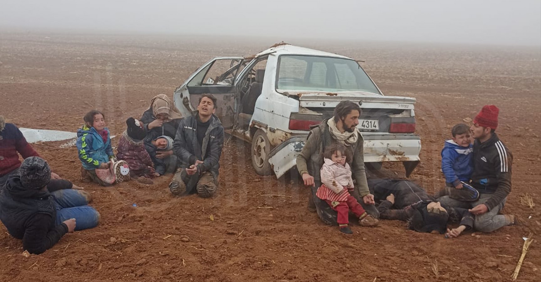 Ceylanpınar'da trafik kazası: 12 yaralı;