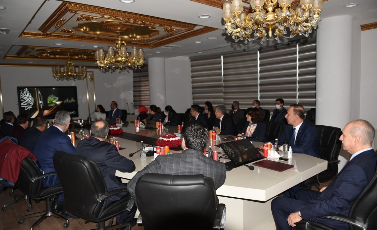Kurtulmuş’a Şanlıurfa’daki projeler tanıtıldı;