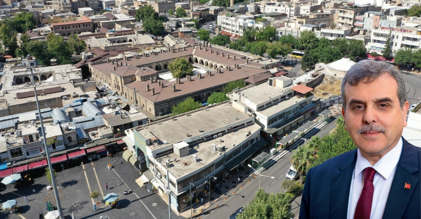 Yıkılsın ve meydan ortaya çıksın artık!;