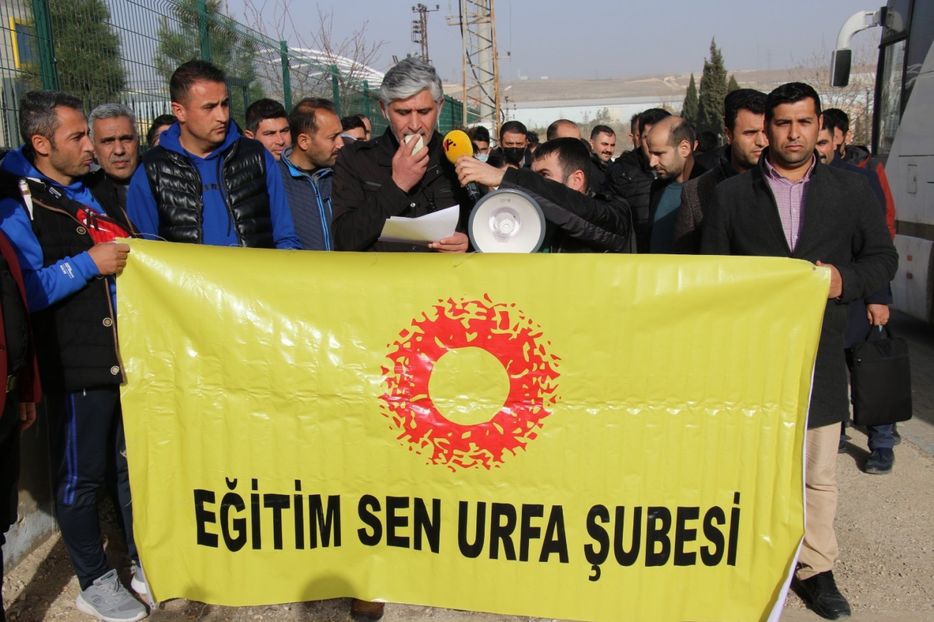 Urfa’da özel okullarda çalışan öğretmenler dert yandı;