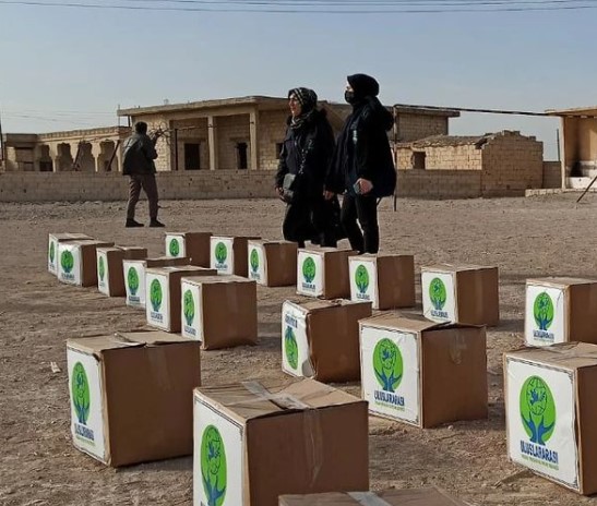Urfa'dan sınır ötesindeki ihtiyaç sahiplerine el uzattılar;