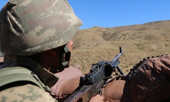 MSB, Urfa sınırında 4 teröristin etkisiz hale getirildiğini duyurdu;