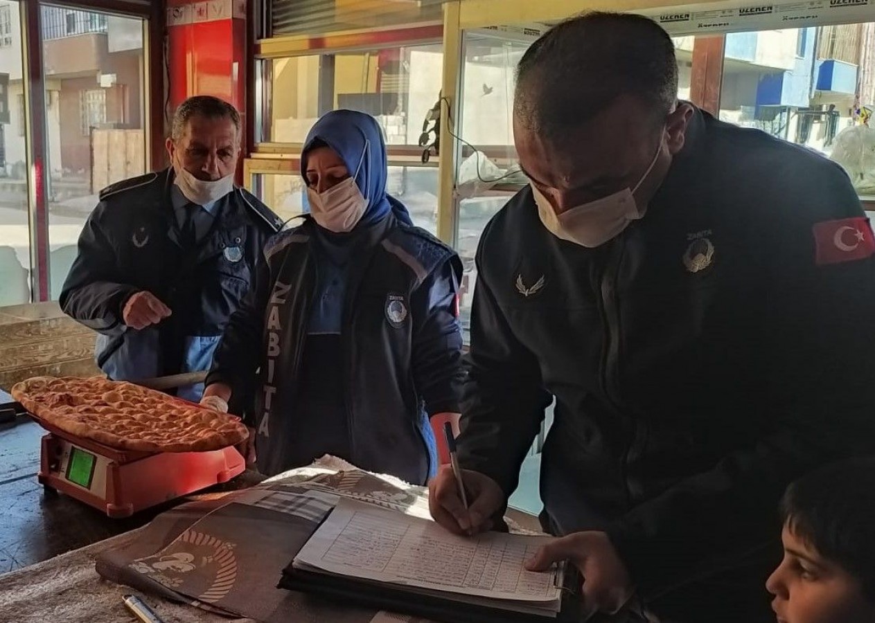 Zabıta ekiplerinden fırın denetimi;