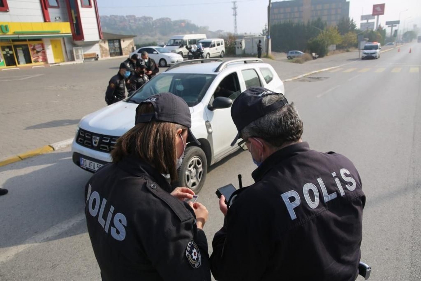 Şanlıurfa'da asayiş uygulamasında ceza yağdı!;