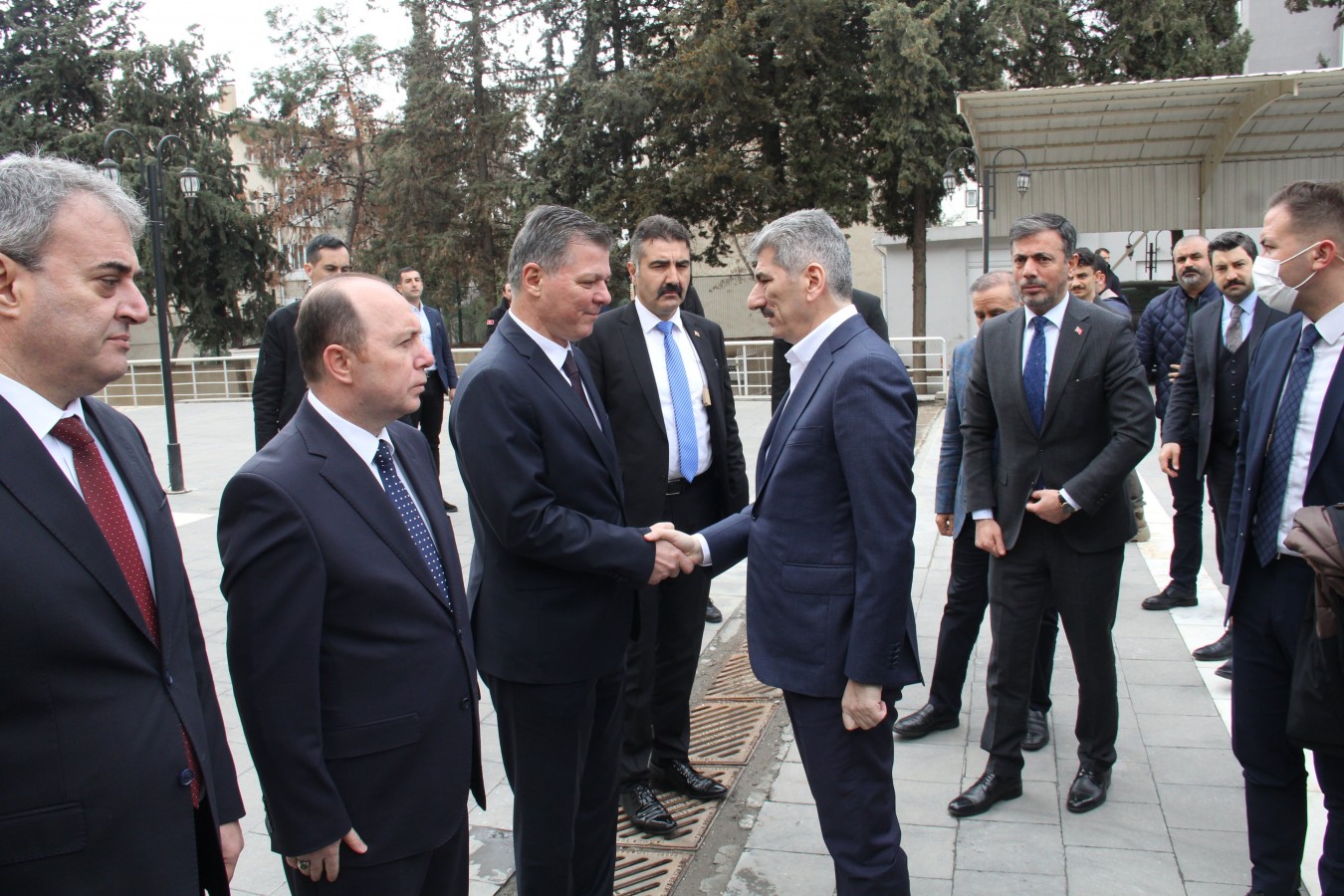 Bakan Yardımcısı İnce’den Urfa emniyetine taziye ziyareti;