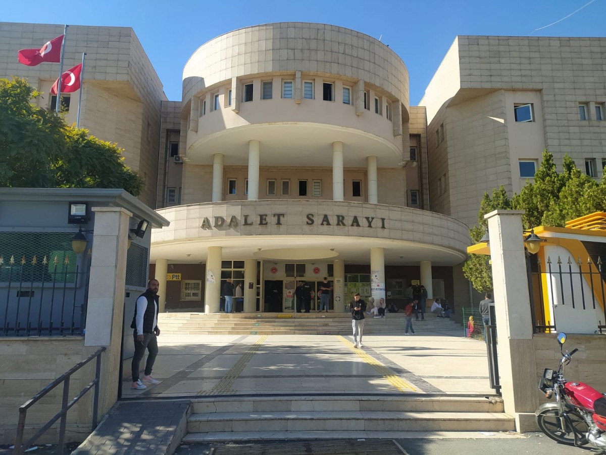 Şanlıurfa'da FETÖ operasyonu! Öğretmen tutuklandı;