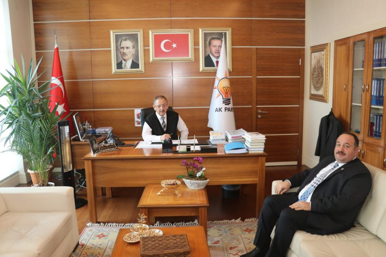 Başkan Ekinci, Özhaseki'yi ziyaret etti;