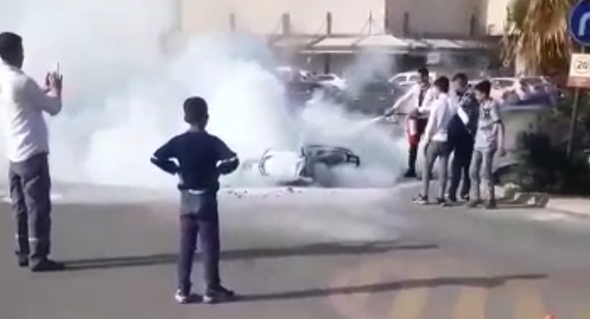 Urfa’da motosiklet alev topuna döndü!;