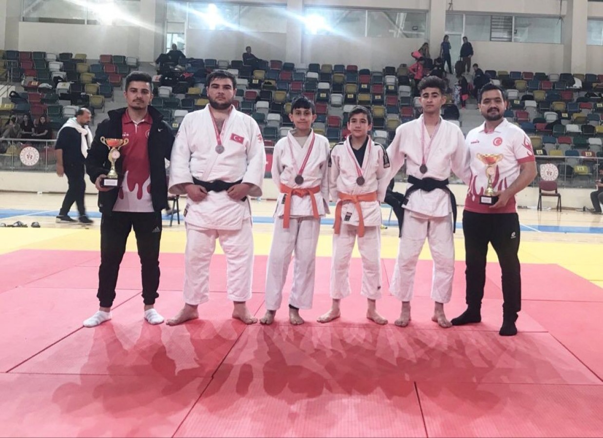 Uluslararası turnuvada Urfalı judoculardan 2 kupa;