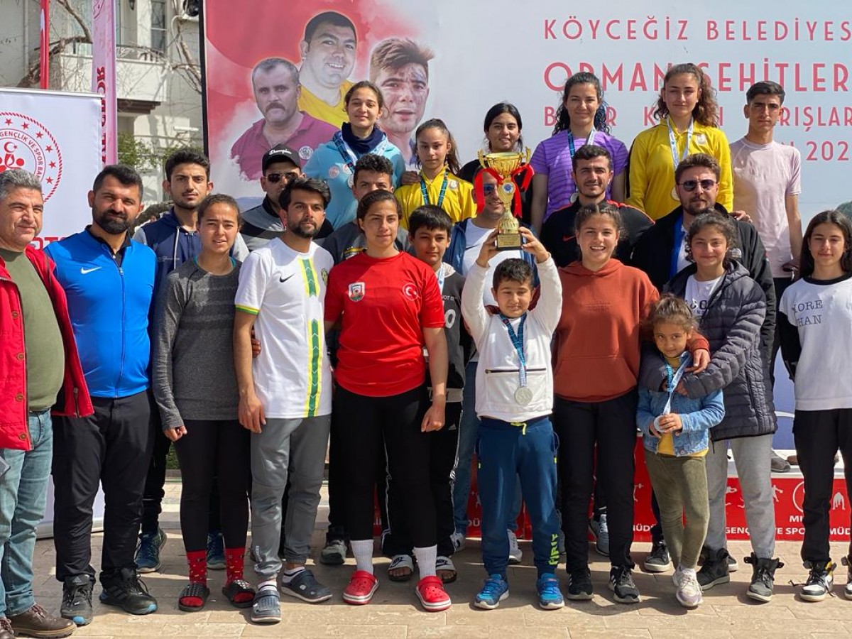 Urfalı kano şampiyonları için Bakanlığa çağrı;