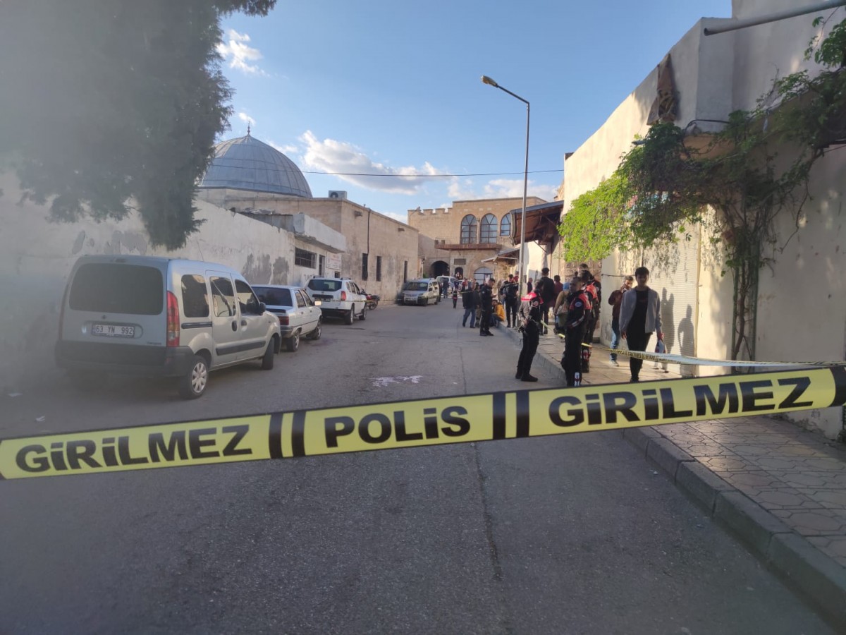 Eyyübiye'de silahlı kavga! 4 yaralı;