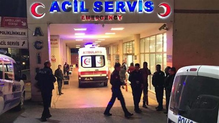 Urfa'da genç kız balkondan düştü iddiası!