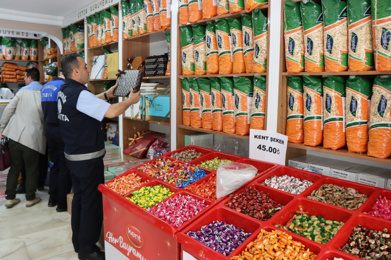 Şanlıurfa’da zabıtadan bayram denetimi;