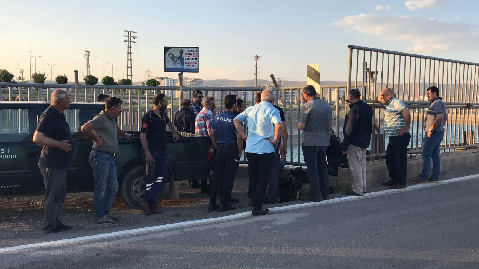 Urfa'da 19 yaşındaki gencin acı sonu! Tiktok çekiyordu iddiası...;