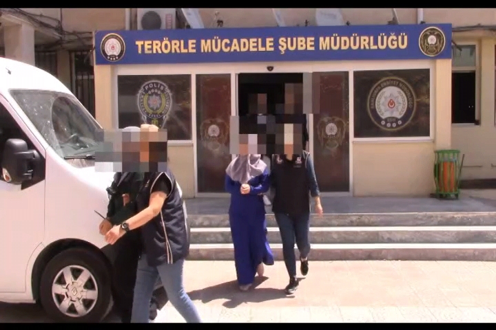 Şanlıurfa merkezli güncel FETÖ evlerine baskın! Tutuklamalar var;