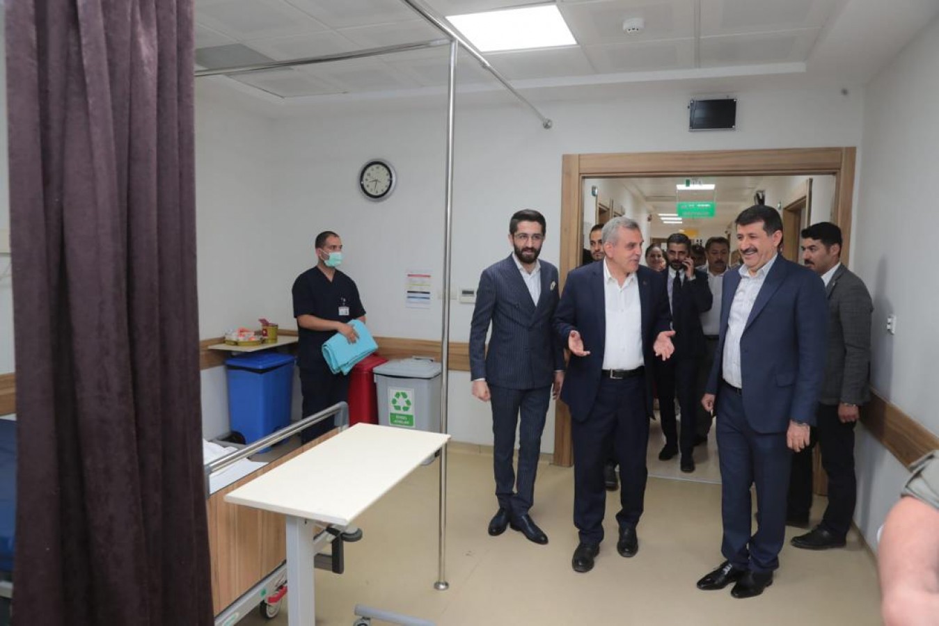 Beyazgül Özel Nev Hospital Hastanesini ziyaret etti;