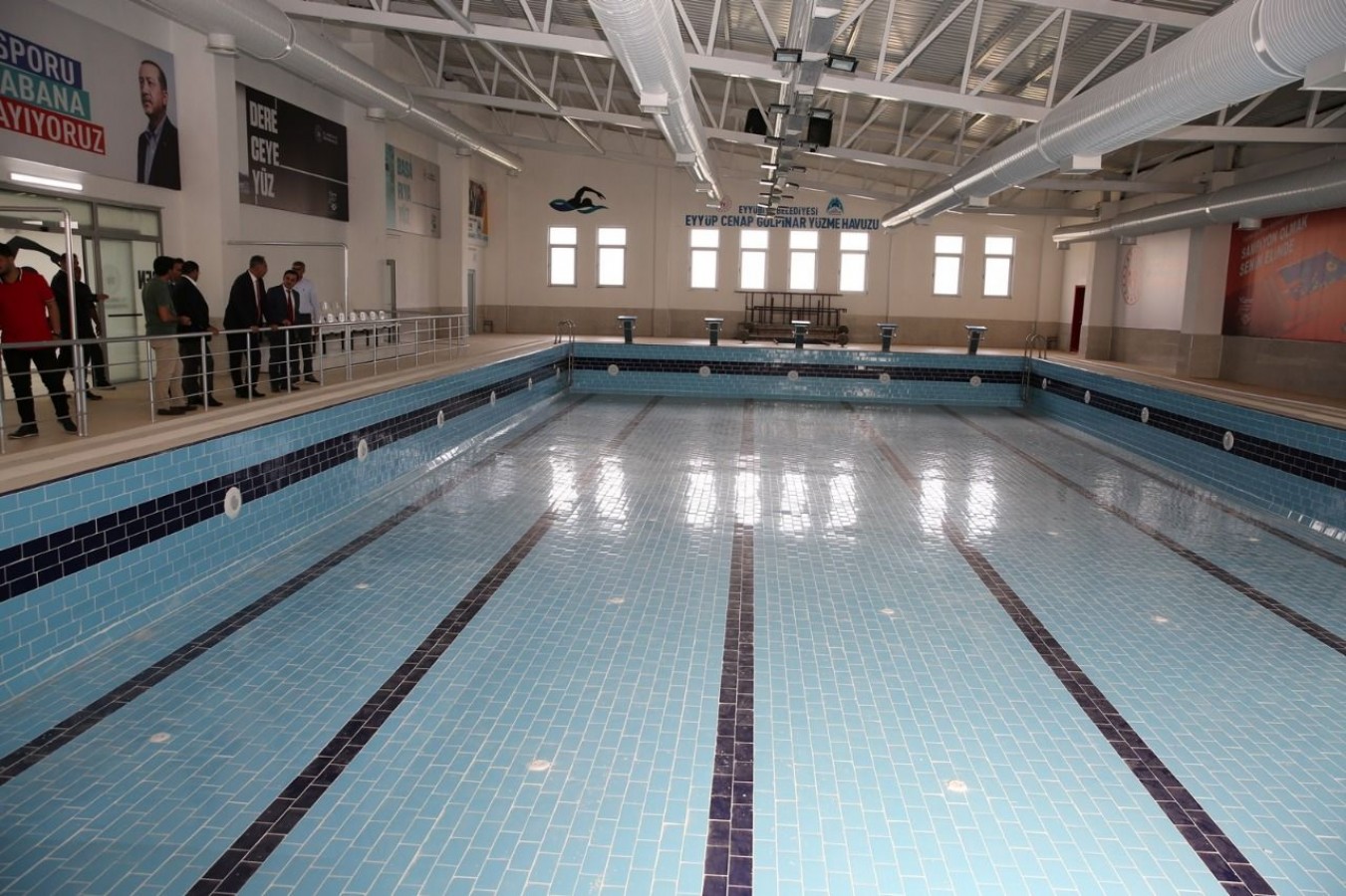 Eyyübiye’de yarı olimpik yüzme havuzu açılıyor;