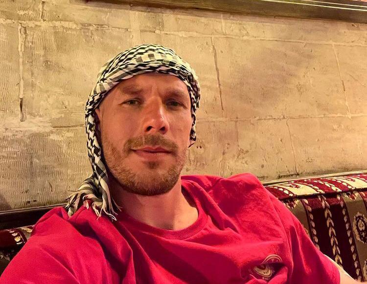 Podolski Urfa'da sıra gecesinde eğlendi;