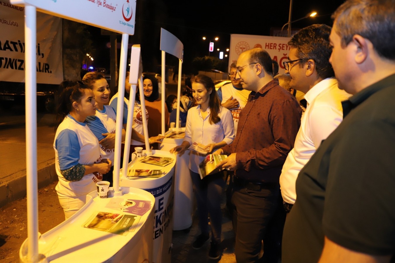 Birecik'te ‘sağlık sokağı’ kuruldu;