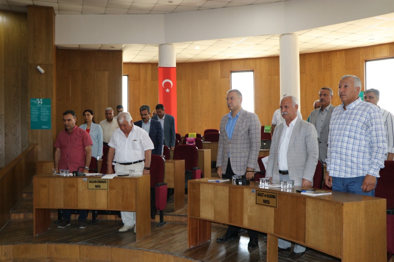 Viranşehir Meclisi’nde iki önemli madde komisyonlara havale edildi;