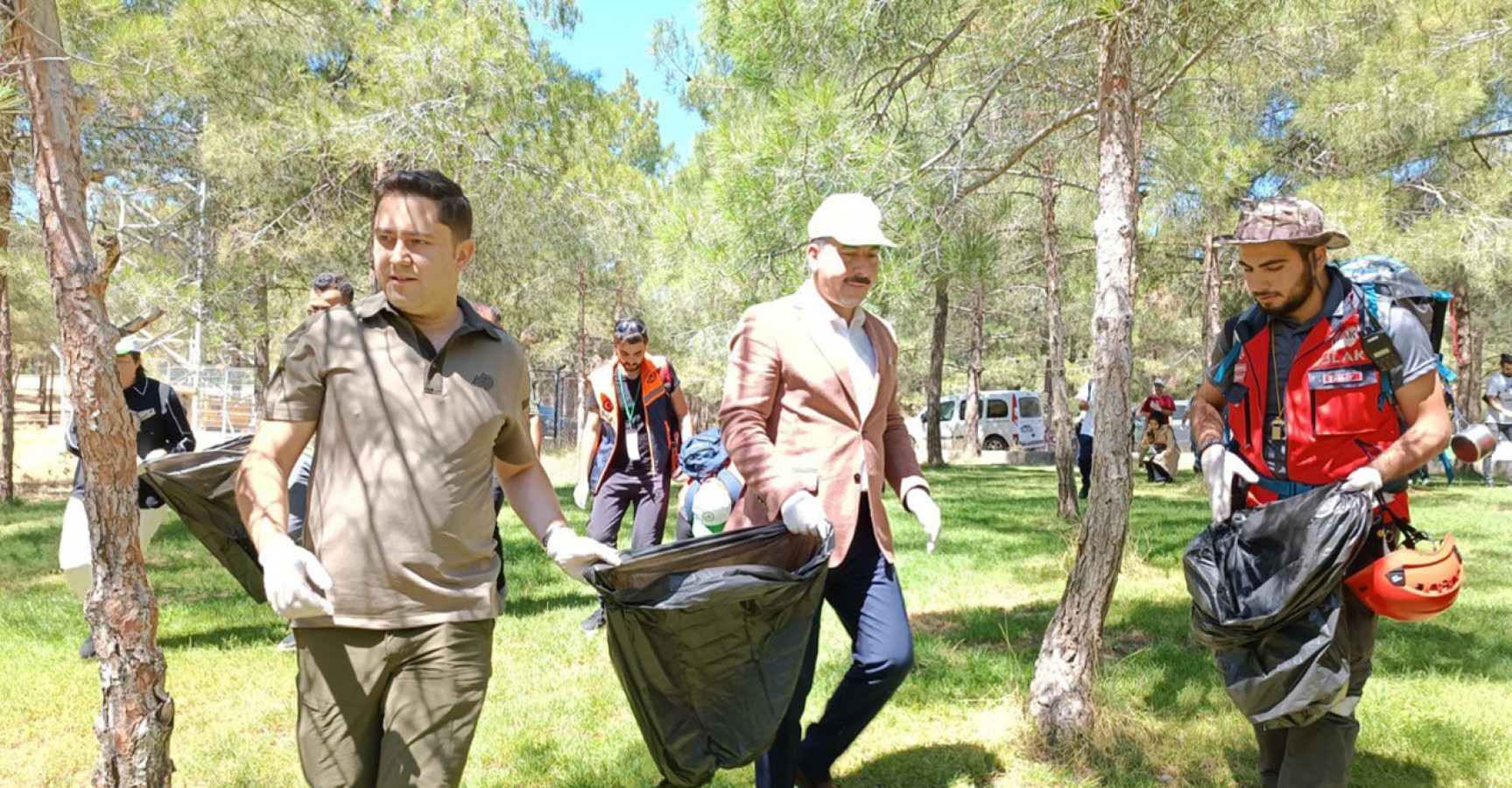 Urfa'da doğa yürüyüşü etkinliği yapıldı;