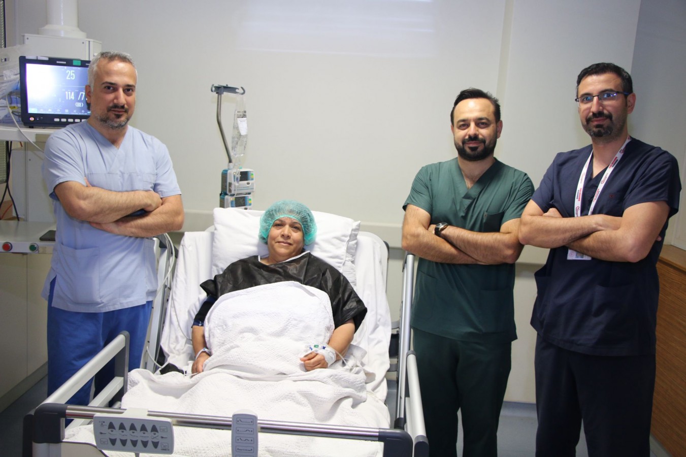 Urfa’daki hastanede kireç temizleme cihazı ile anjiyo yapıldı;