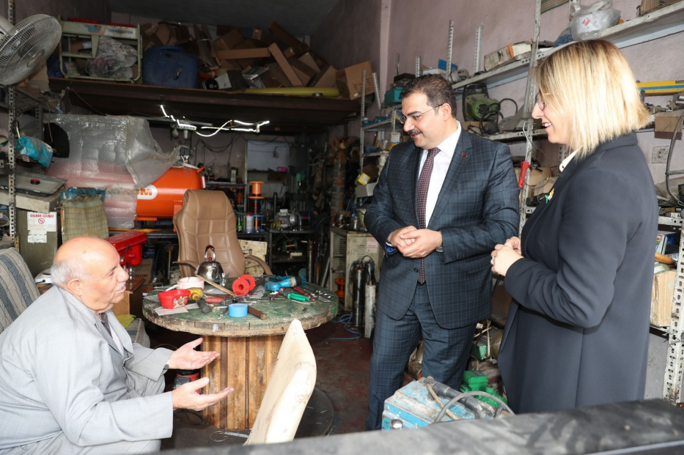 Haliliye Kaymakamı ve Başkan Canpolat Sanayi Esnaf Ziyaretinde;