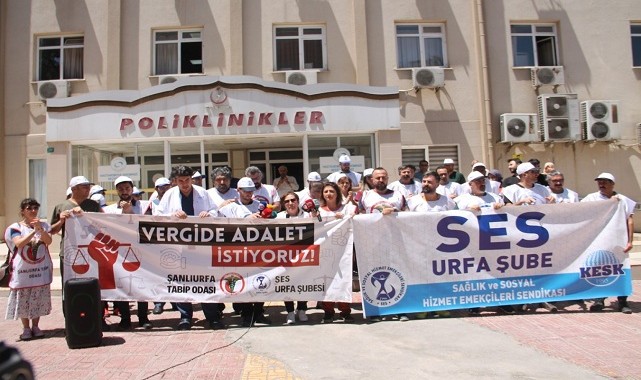 Urfada Sağlık Çalışanlarından Vergi Sistemine Karşı Basın Açıklaması;