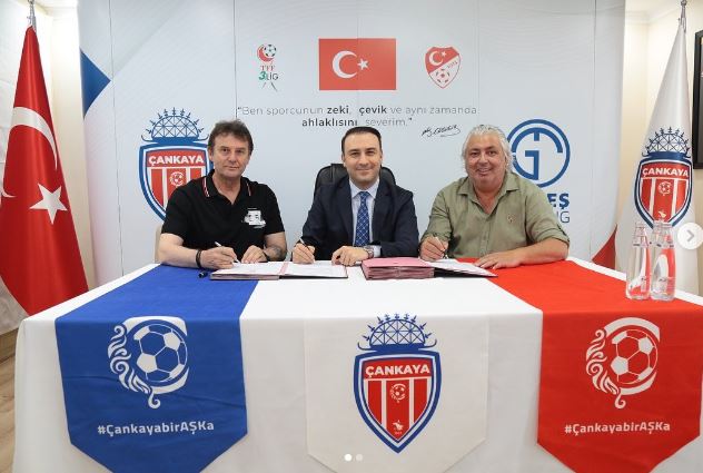 Şanlıurfa'lı İş Adamının Futbol Takımı Çankaya FK Sezona Hazır;