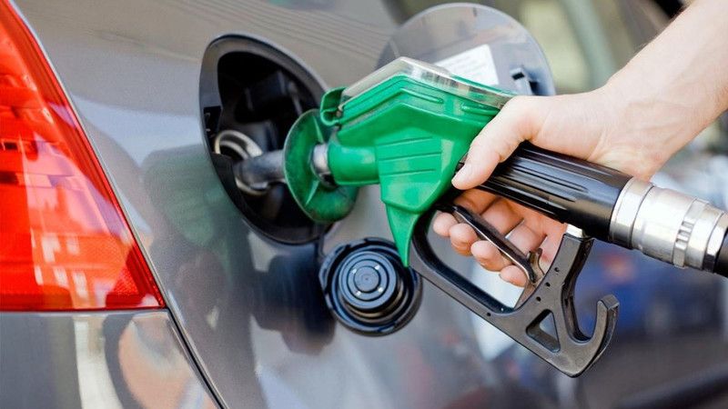 Benzin ve Motorine Büyük İndirim Gelecek mi