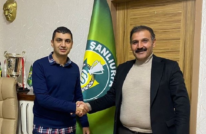 Şanlıurfaspor Teknik Direktörü Serdar Bozkurt dönemi başladı;