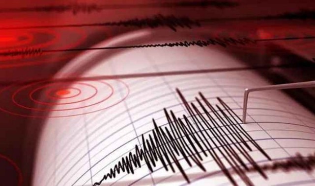 Sondakika Deprem Oldu Urfa'da Hissedildi.