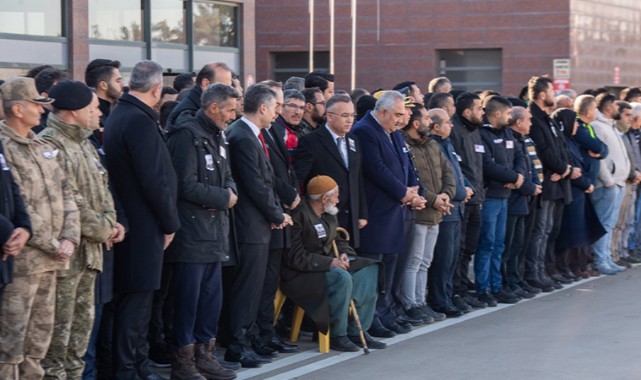 Urfalı Şehit Abdulkadir İyem Gaziantep’te toprağa verildi.;