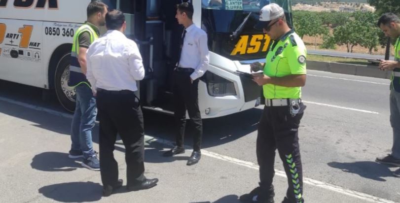 Kurban Bayramı Öncesi Urfa'da Yolcu Otobüslerine Denetim;