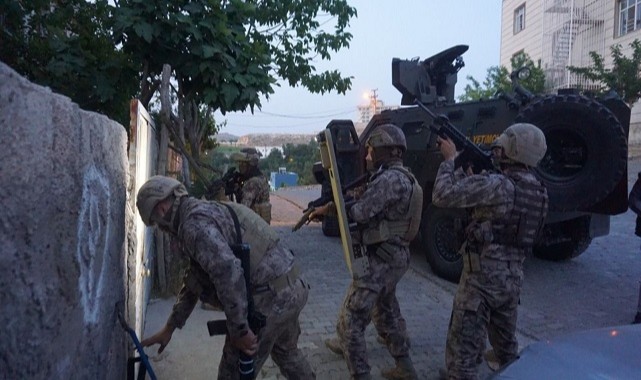 Şanlıurfa'da Terör Operasyonu 3 Kişi Gözaltına Alındı;