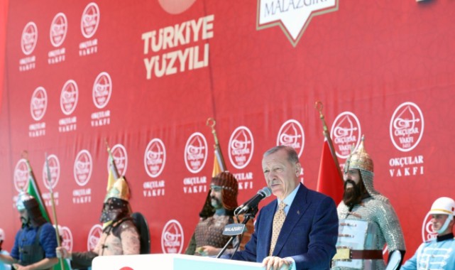 Cumhurbaşkanı Erdoğan Malazgirt Zaferi Programında Yerel Seçim Mesajı