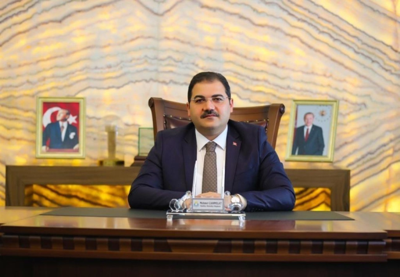 Haliliye Belediye Başkanı Mehmet Canpolat, Kurban Bayramı dolayısıyla bir mesaj yayımladı.;