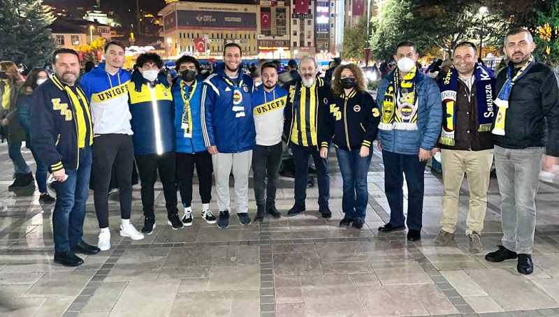 Fenerbahçeliler de şampiyonluk diledi