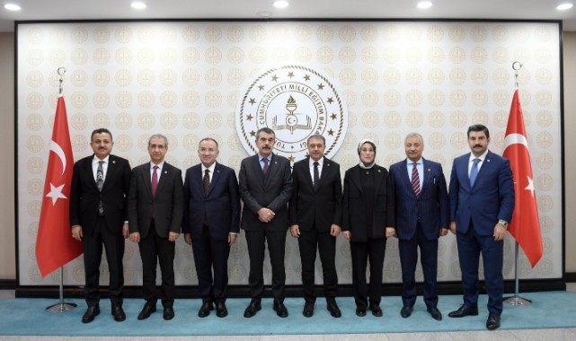 Meb Bakanı Tekin, Urfa Milletvekilleriyle Urfanın Eğitim ihtiyaçları Değerlendirme Toplantısı;