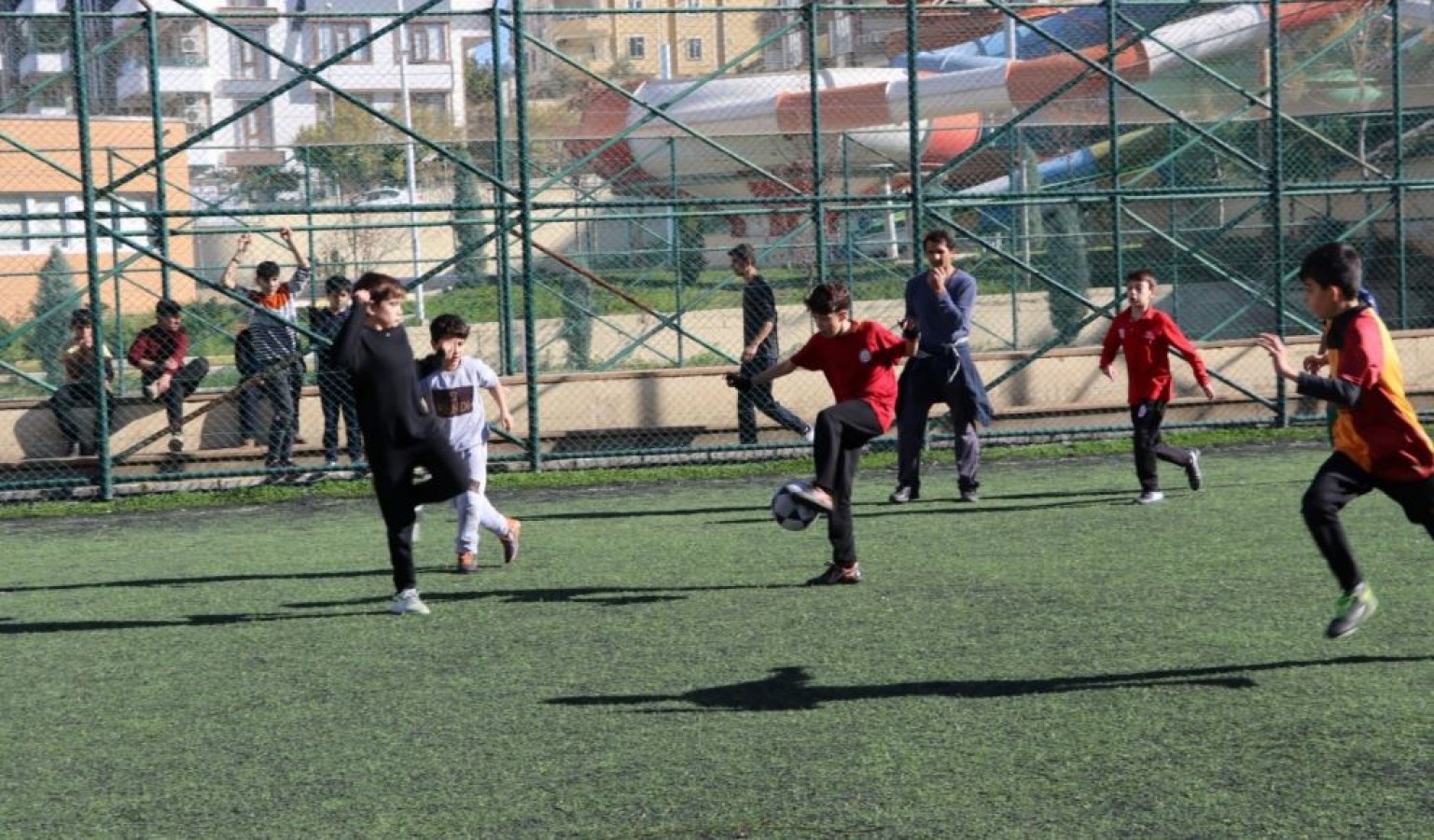 Urfa Karaköprü'de Geleceğin Sporcuları Yetişiyor